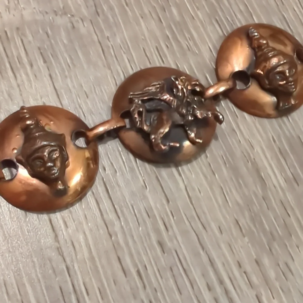 Vintage Copper Siam Griffin Link Bracelet 7